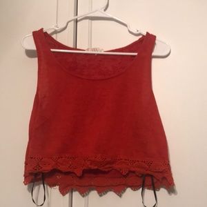 Crop top